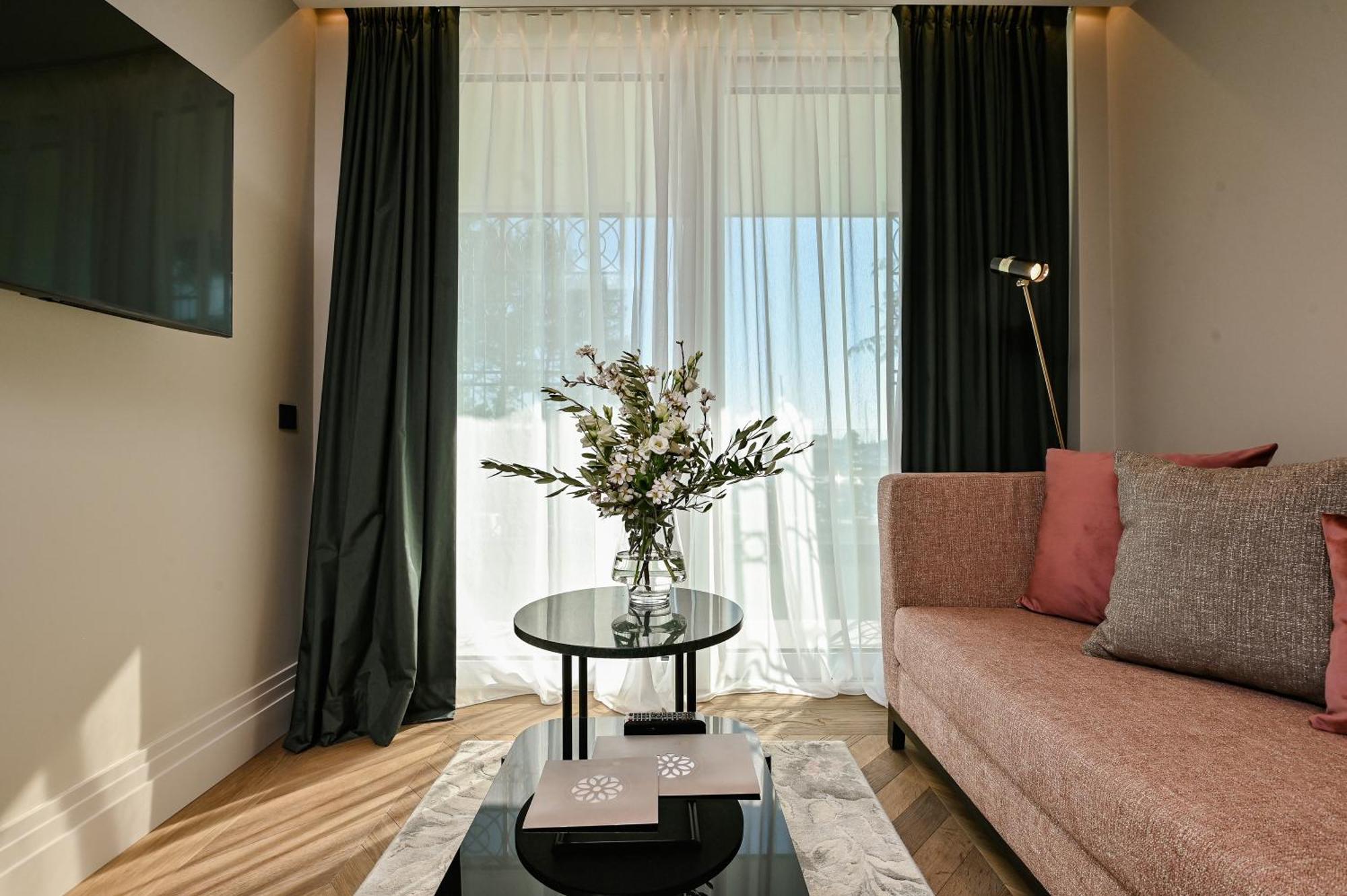 Palazzo Rainis Hotel & Spa - Small Luxury Hotel - Adults Only Novigrad  Zewnętrze zdjęcie